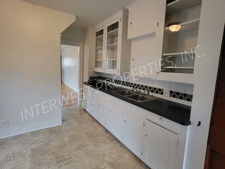 329 SE 79th Ave — Photo 15