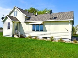 102 Jb James Ave E, Page, ND 58064