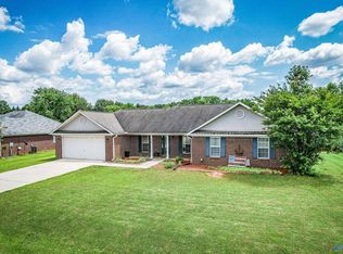 134 Laurel Oak Rd, Huntsville, AL 35811