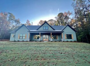 296 Lee Road 356, Valley, AL 36854