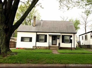 63 Brooks St, Mount Clemens, MI