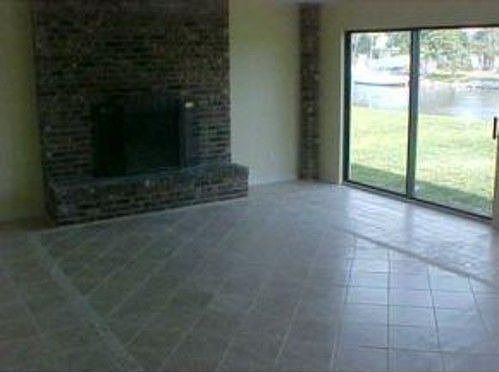 2nd image of 115 Boca Ciega Rd