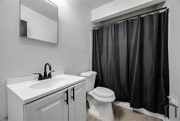 4004 Minnesota Ave — Photo 4