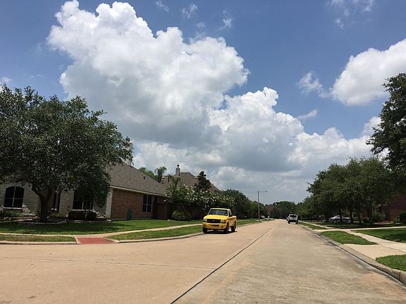 4th image of 206 Forest Creek Dr