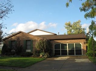 1494 Dangelo Dr, N Tonawanda, NY
