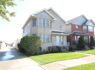 5927 S Nashville Ave, Chicago, IL