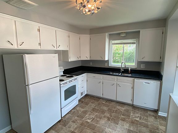 5th image of 1510 Woodland Dr