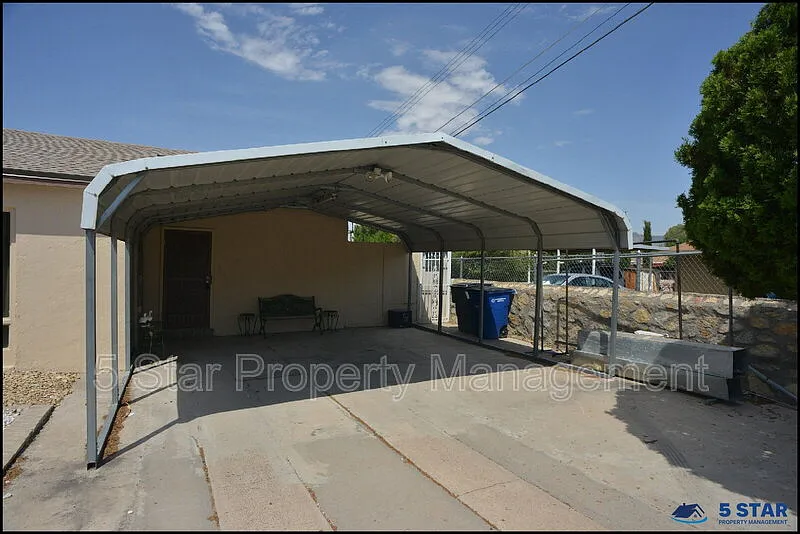 3 bed, 1.0 bath, 1107 sqft, $1,400 — Photo 4