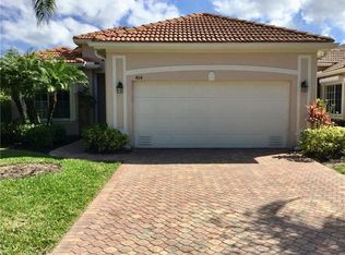 404 Chartwell Pl, Naples, FL 34110