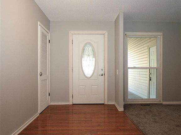 2nd image of 2241 Arborview Dr