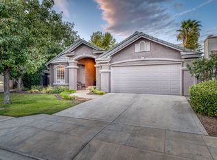 2206 E Revere Rd, Fresno, CA 93720