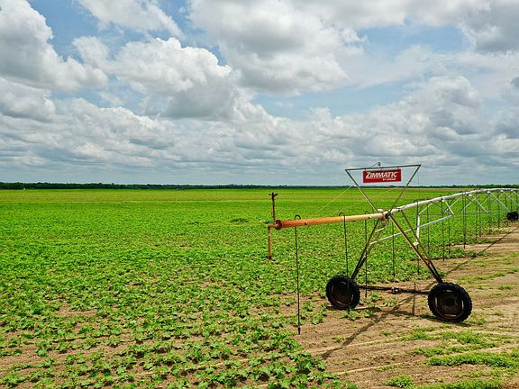 2nd image of 380/ACRE S Texas Farm
