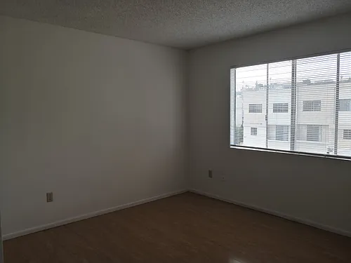 Floor plan 2 bed - 2 bath