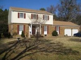 608 Windemere Rd, Newport News, VA 23602