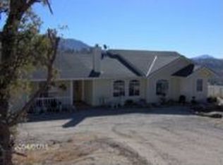 30821 Chinquapin Ln, Prather, CA 93651