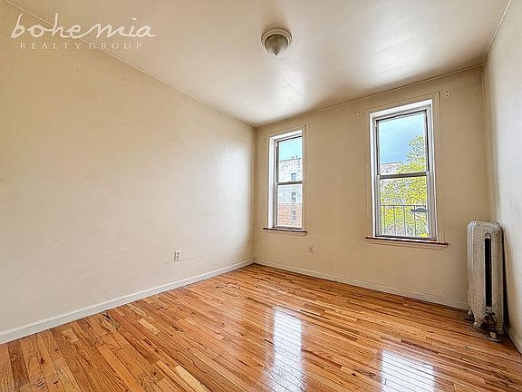 4th image of 595 W 207th St #51B