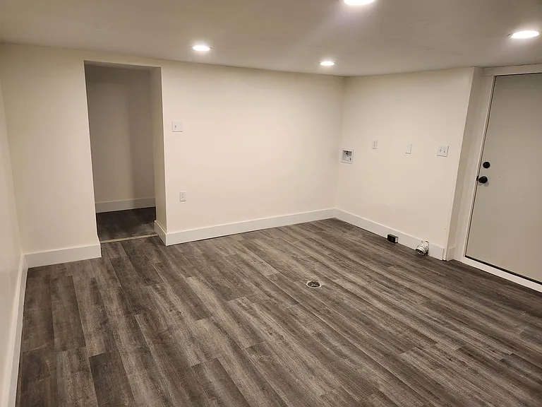 2335 Easley Ave — Photo 21