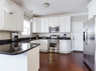 160 School St #22, Waltham, MA 02451