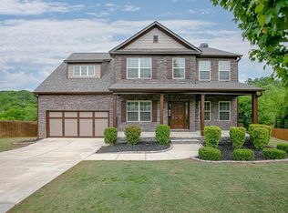 1921 Henderson Falls Way, Braselton, GA 30517