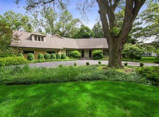 840 Timberline Dr, Glenview, IL 60025