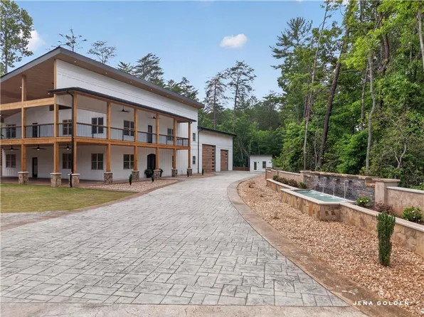 300 Mountain Ridge Dr, Dahlonega, GA 30533