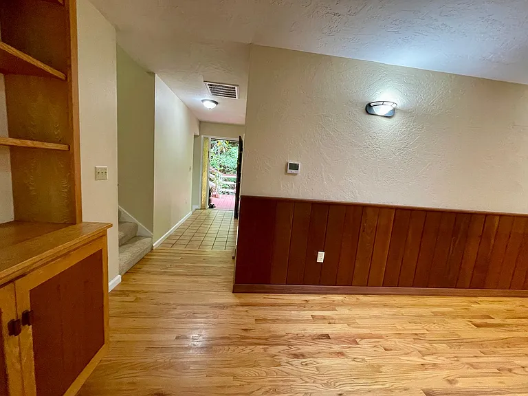 2485 Sonnenfelt Rd — Photo 24