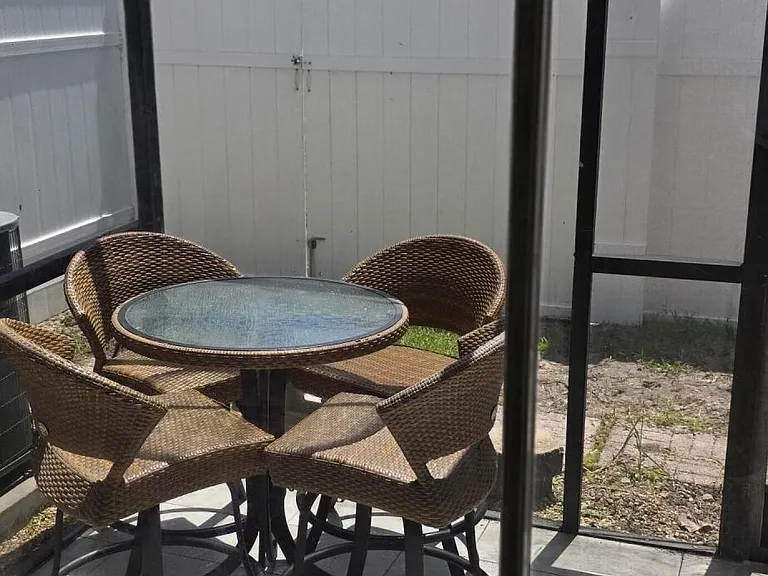 407 Georgian Park Dr — Photo 15