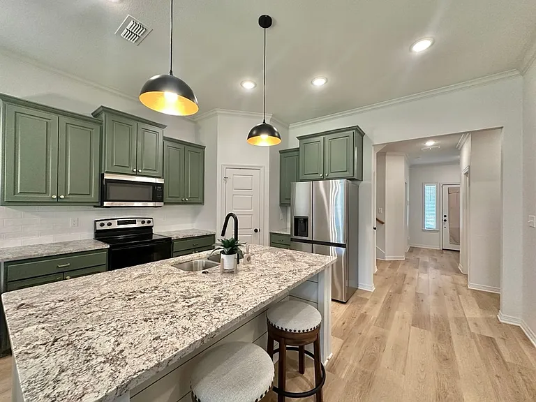3076 Royal Garden Rd — Photo 11