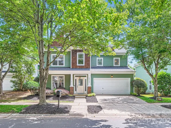 18732 Coachmans Trce, Cornelius, NC 28031