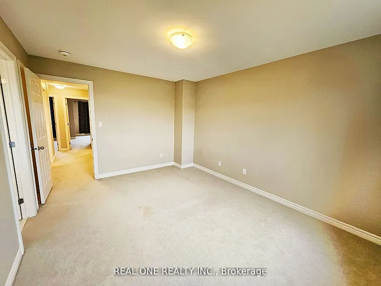 1103 Barrow Ave — Photo 11