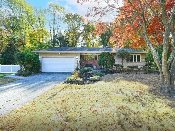 69 E. Deer Park Road, Dix Hills, NY 11746