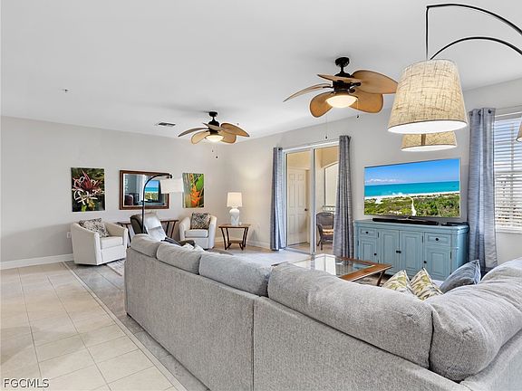 5th image of 3952 Pomodoro Cir Unit 303