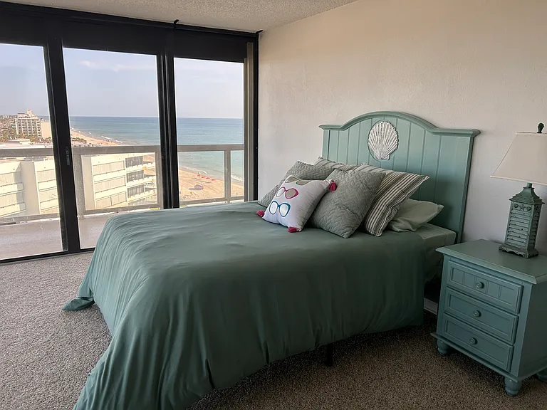 3000 N Atlantic Ave #8 — Photo 25