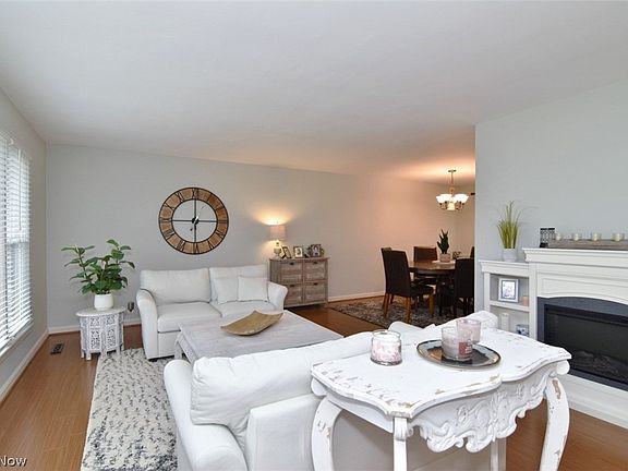 2nd image of 6419 Longridge Rd