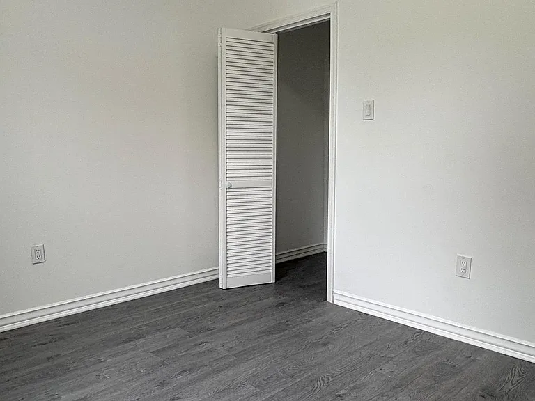 1733 W Erie Ave #2 — Photo 12