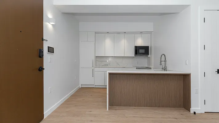 Rented by Nooklyn NYC LLC | media 27