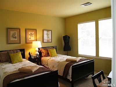 4th image of 6550 Oak Leaf Ct