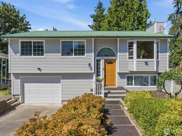 1814 Agate Court NW, Poulsbo, WA 98370