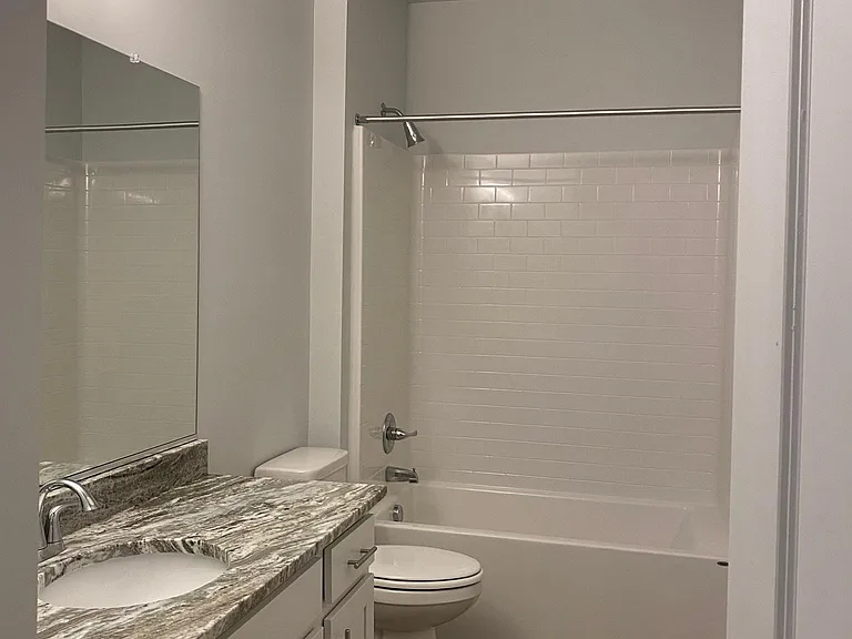 Hall bath - 2nd floor