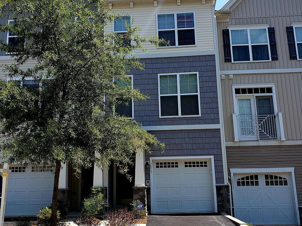 1st image of 12805 Lotte Dr