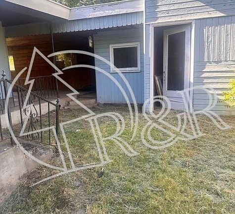 5th image of 3031 Willamette St