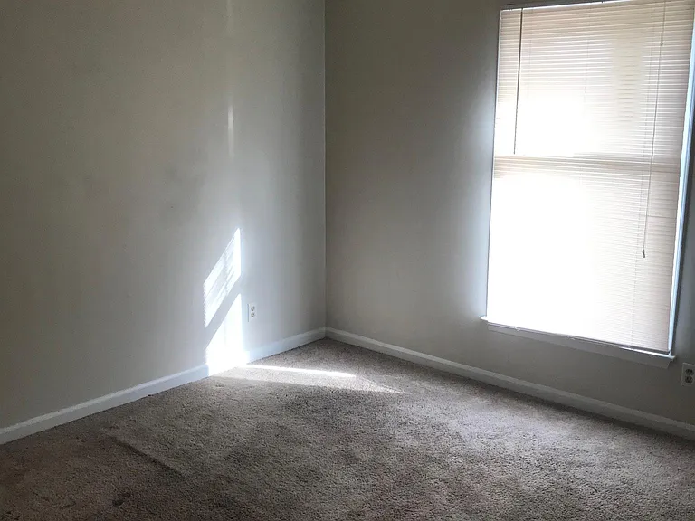 204 Lindbeth Dr #A — Photo 5