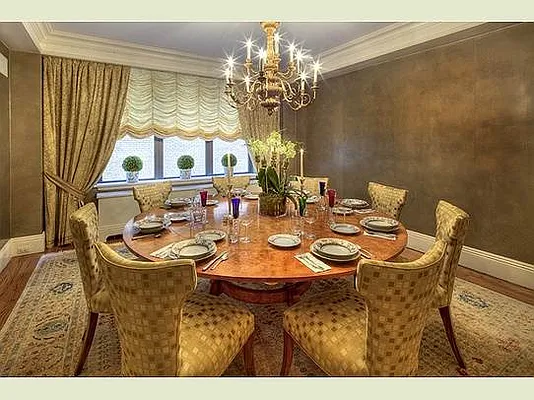 Sold by Stribling | media 10