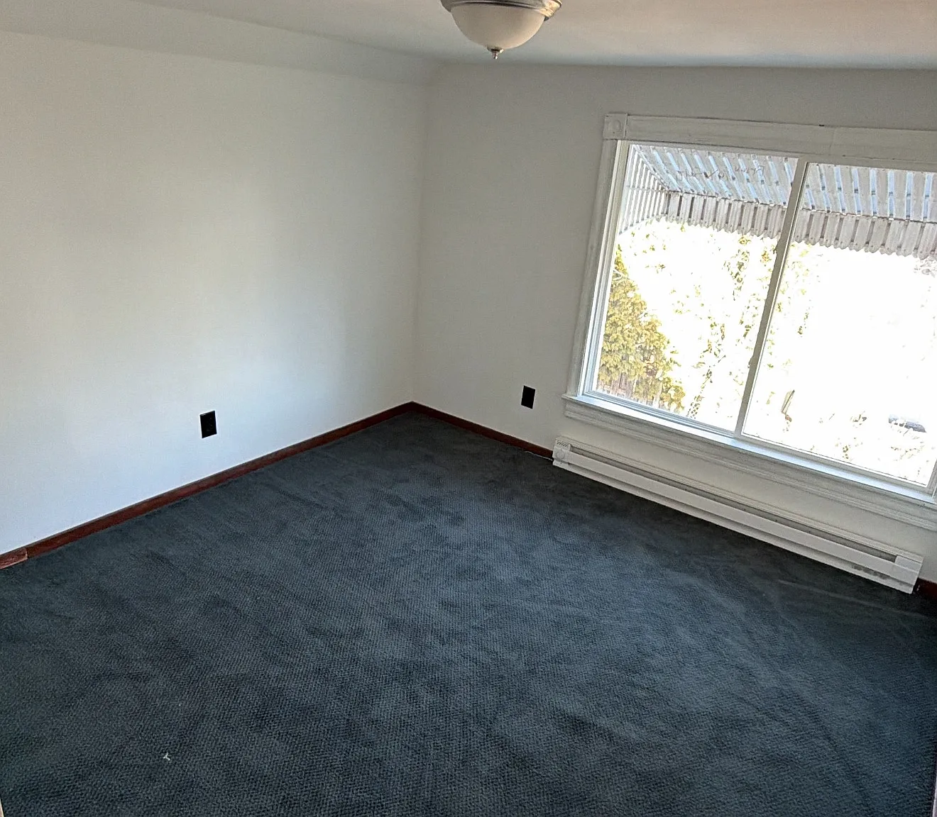 20 Westminster St — Photo 4