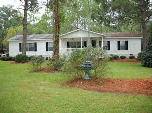 3432 Triple Lake Dr, Valdosta, GA 31601