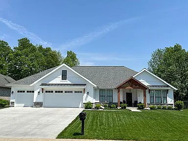 108 S Jade Dr — exterior photo