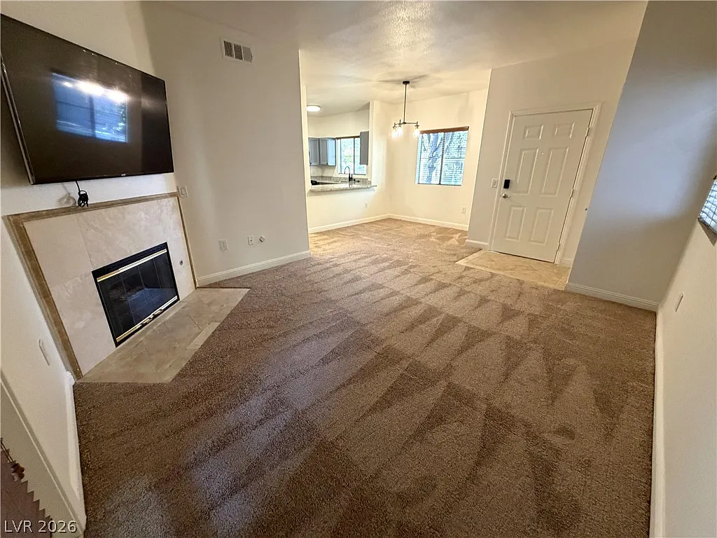 1 bed, 1.0 bath, 744 sqft, $1,450 — Photo 4