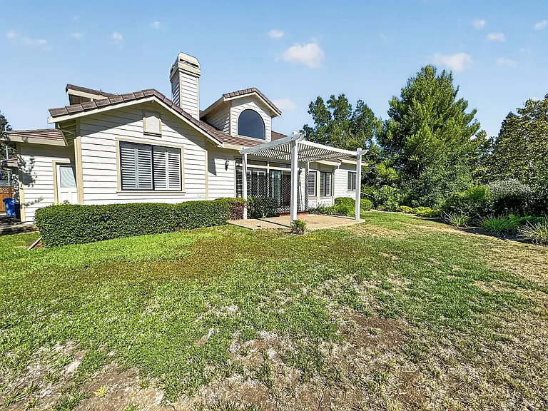 507 Woodfern Ct — Photo 46