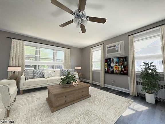 2nd image of 432 Longwood Ave