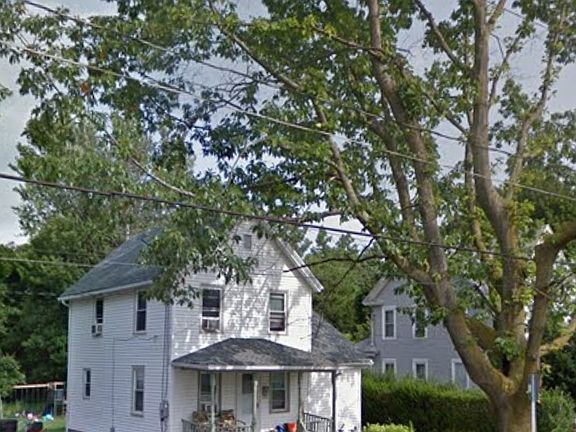 2nd image of 189 Wadsworth Ave